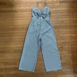 Women’s Jumpsuit Blue and White Size S Casual, Romper,‎ Relaxed, Comfy